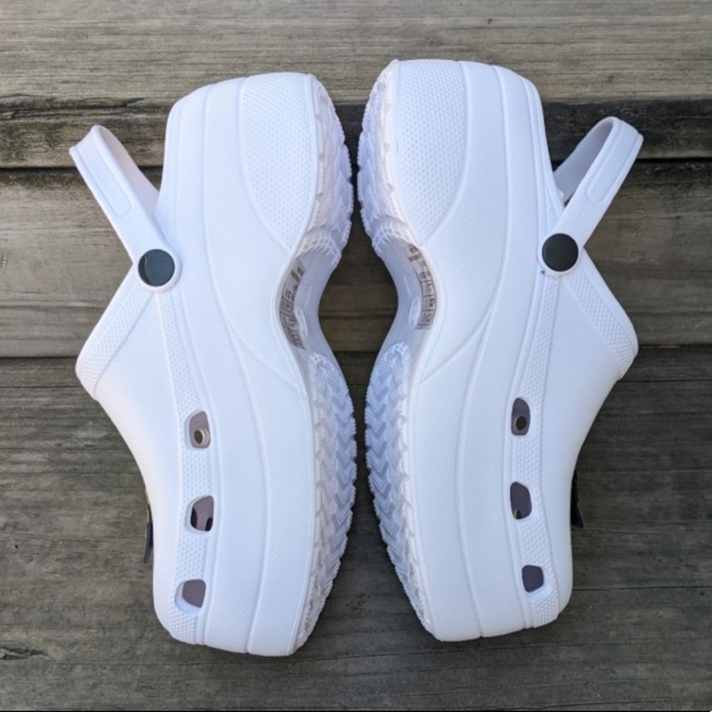 Platform Size 9 Clogs - image 6